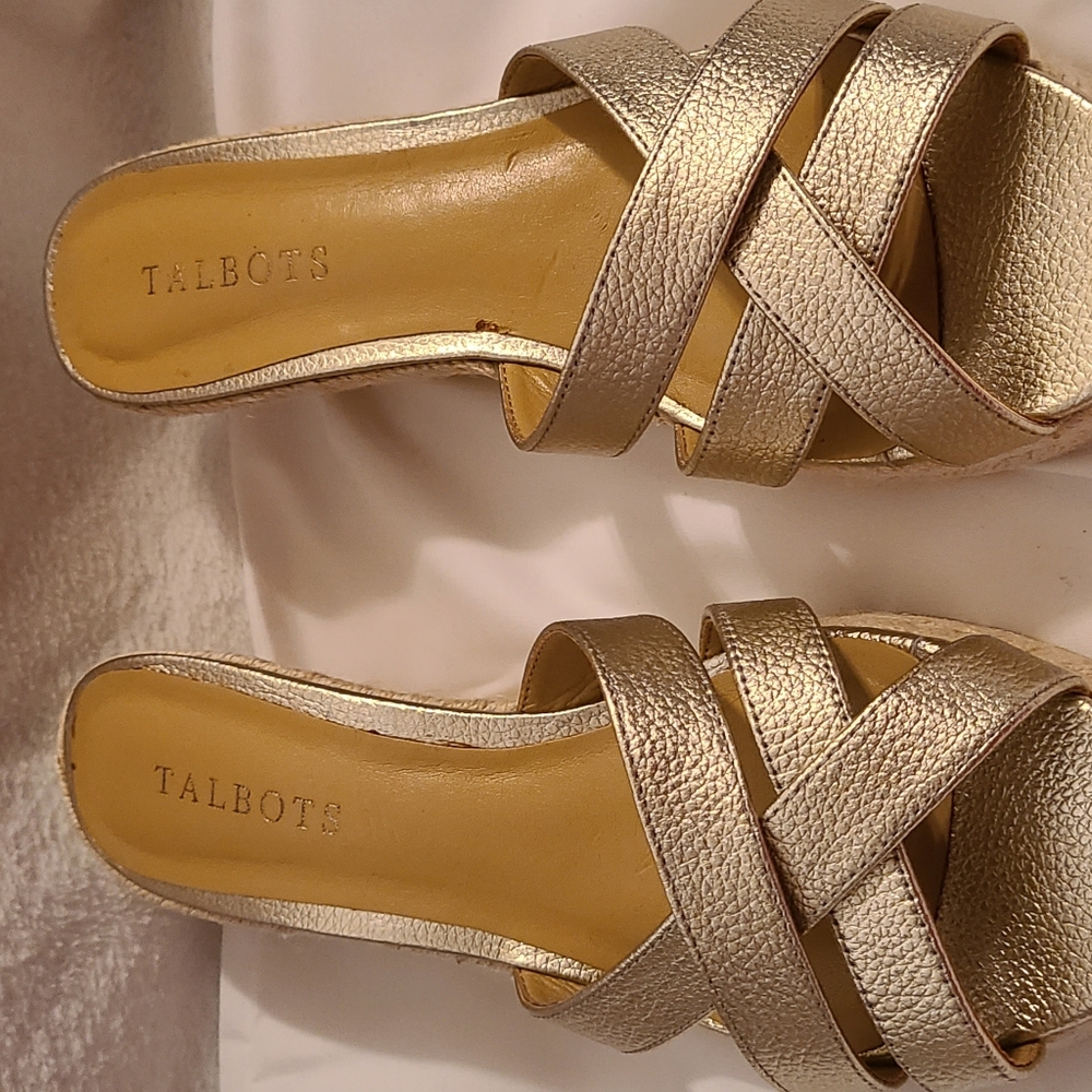 Talbots Women's Gold Sandals